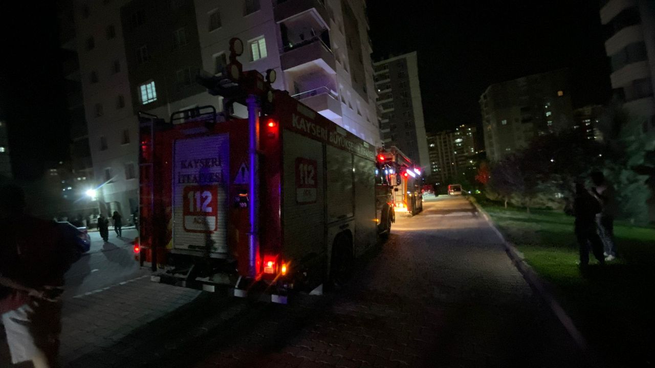 Talas’ta 15 Katlı binada yangın çıktı!