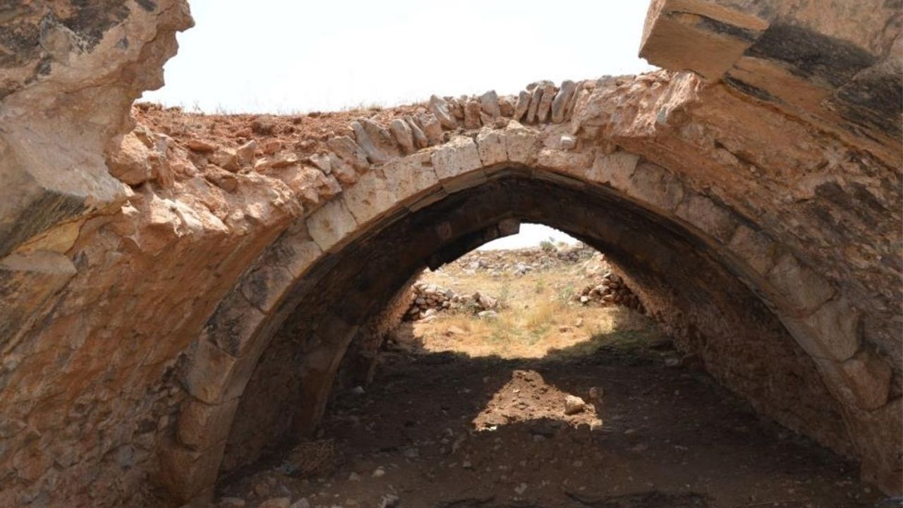 Bir zamanlar tüccarların uğrak yeriydi: Kayseri-Halep Yolu'nda zamana direniyor!