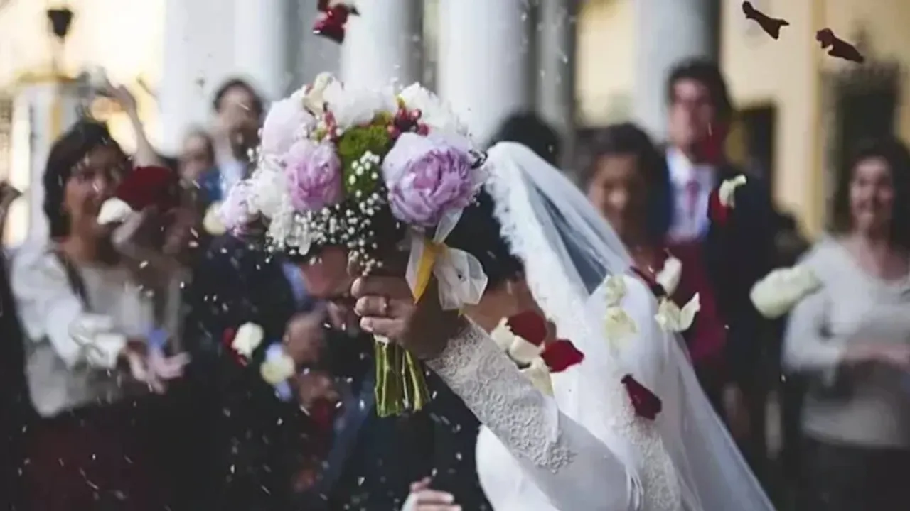 Bir evliliğin yürümeyeceğini gösteren 4 detay açıklandı