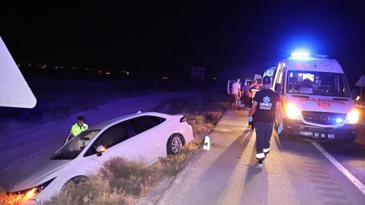 Büyük kaza: Bir araç şarampole yuvarlanırken diğeri ters döndü