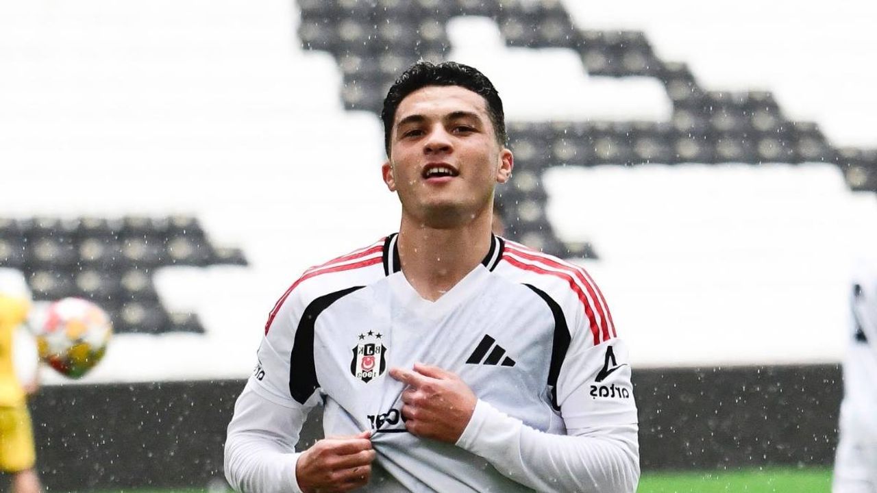 Beşiktaş’ın 18’lik yeni yıldızı Kayserispor karşısında sahne alacak