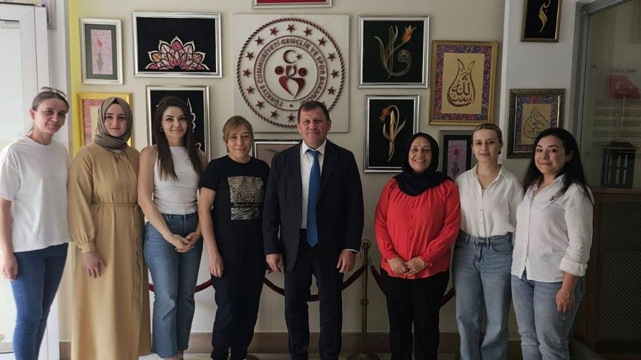 Gençlik ve Spor İl Müdürü Ali İhsan Kabakcı yurtları ziyaret etti
