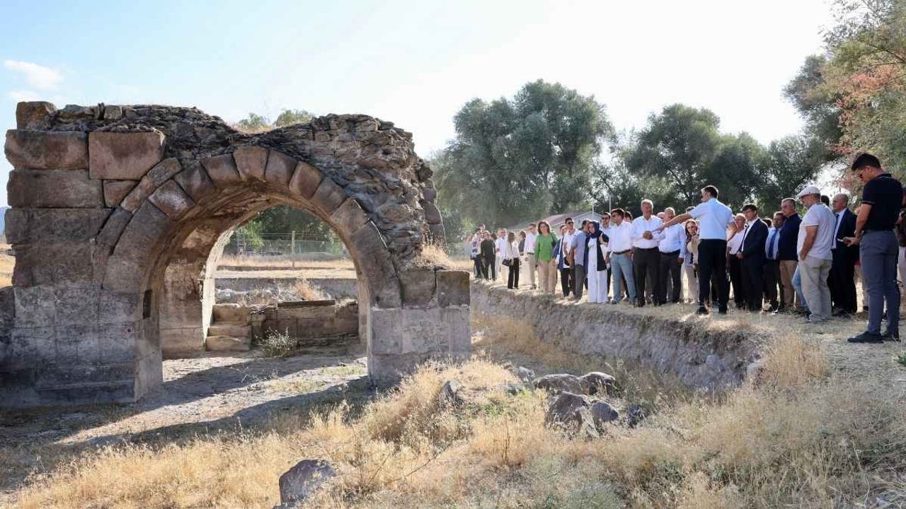 Kayseri’de Selçuklu ihtişamı: Tanıtım gezisi düzenlendi!