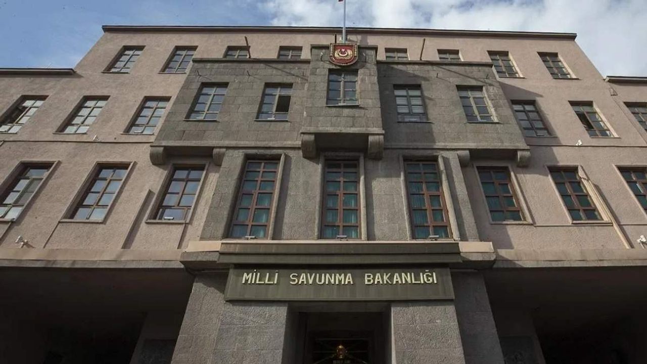 Milli Savunma Bakanlığı herkesi çağırdı: Boğaz'da zafer geçişi yapılacak!