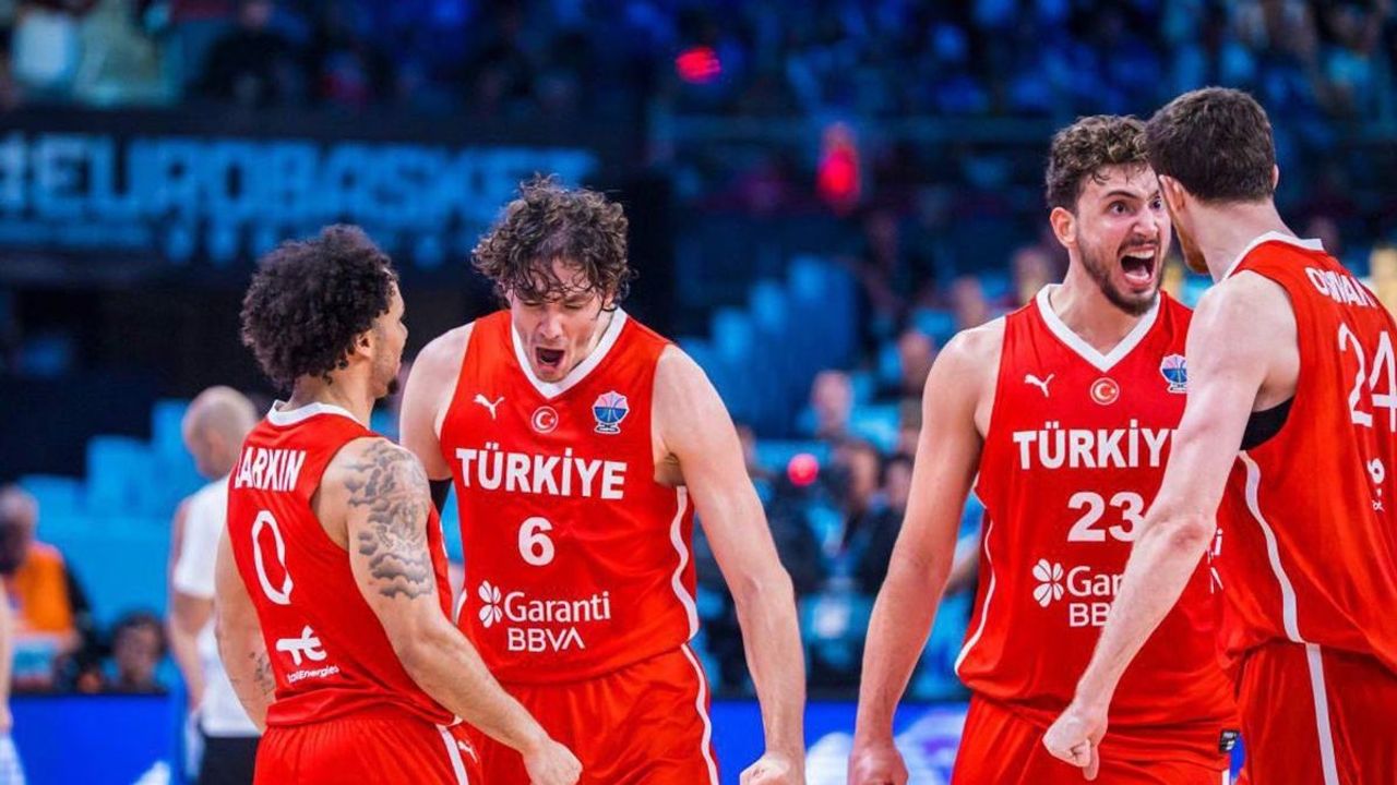 Milli takım Şampiyonluk için sahaya çıkıyor