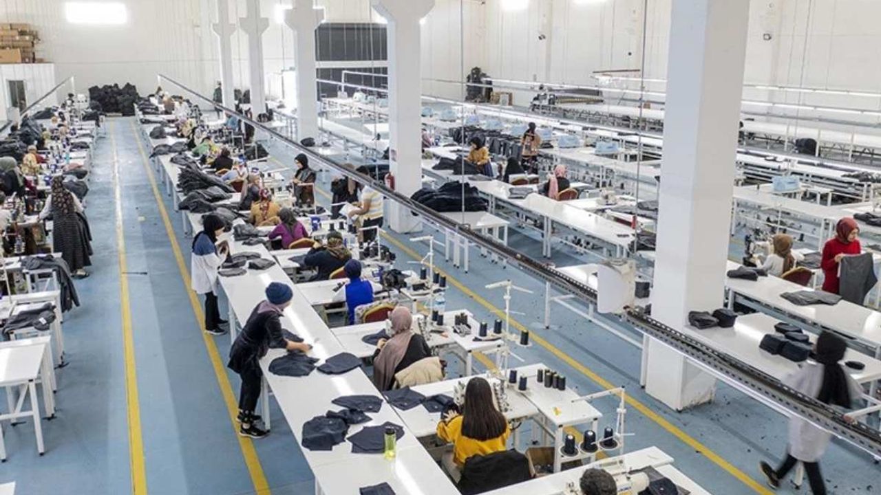 İki tekstil şirketi daha iflas etti