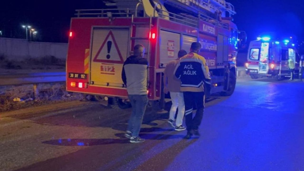 Kayseri’de sıkışmalı trafik kazası 3 yaralı