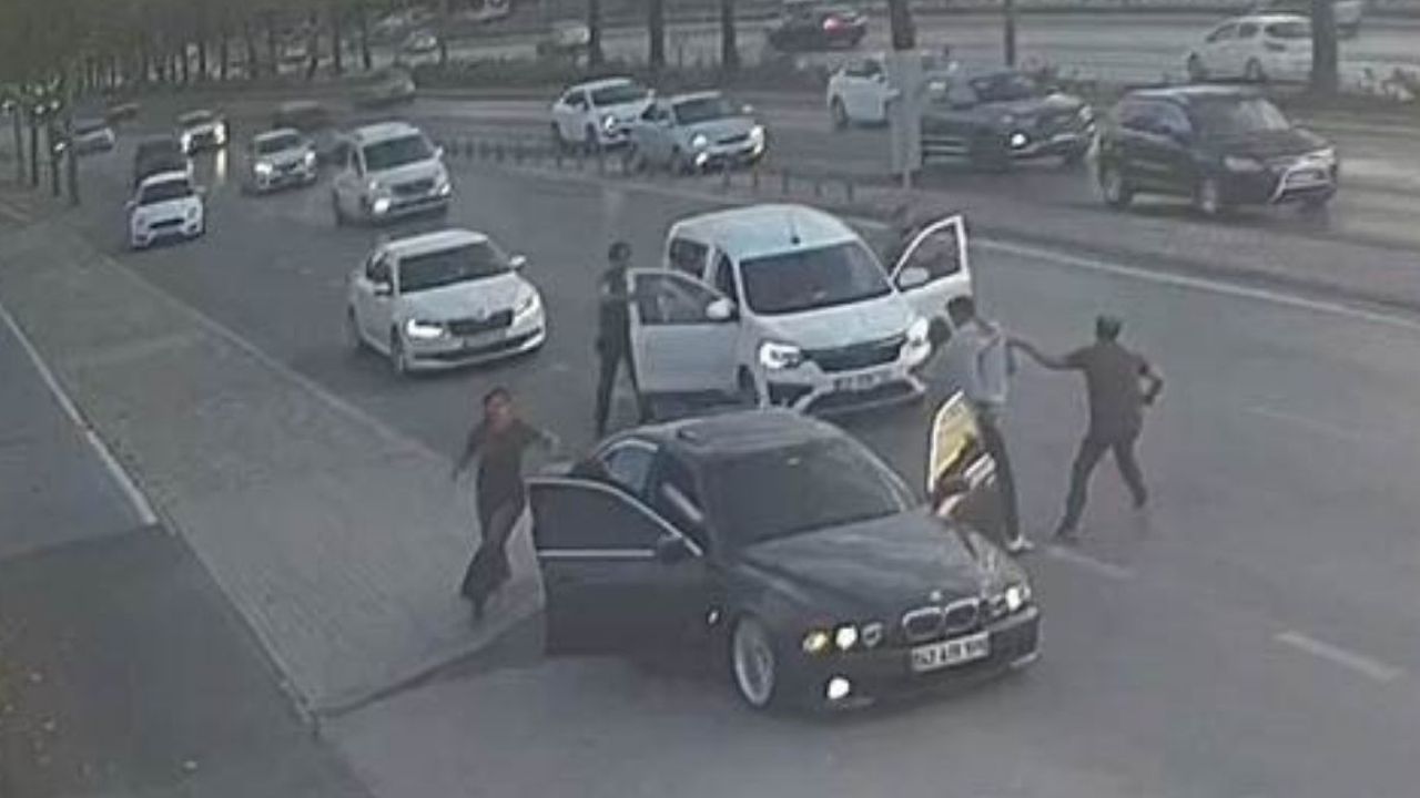 Sürücüye şok müdahale: Lastiğine ateş edildi!