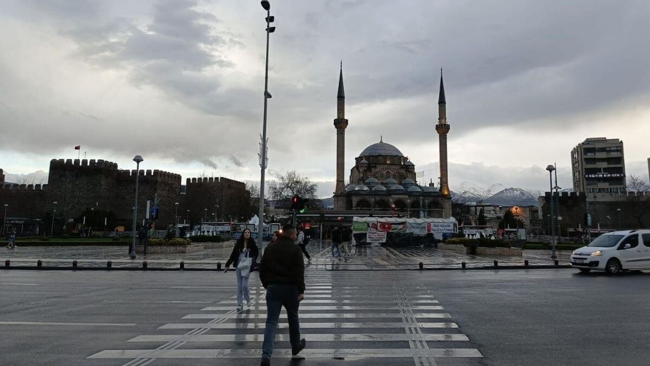 Kayseri'ye soğuk duş! 3 gün boyunca durmayacak