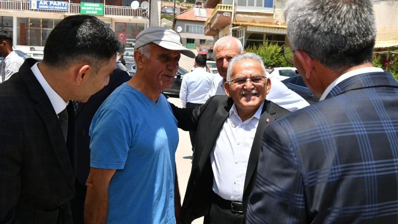 Başkan Büyükkılıç Türkiye’de ilk 5’e girdi! Bakın 1. sırada kim var?