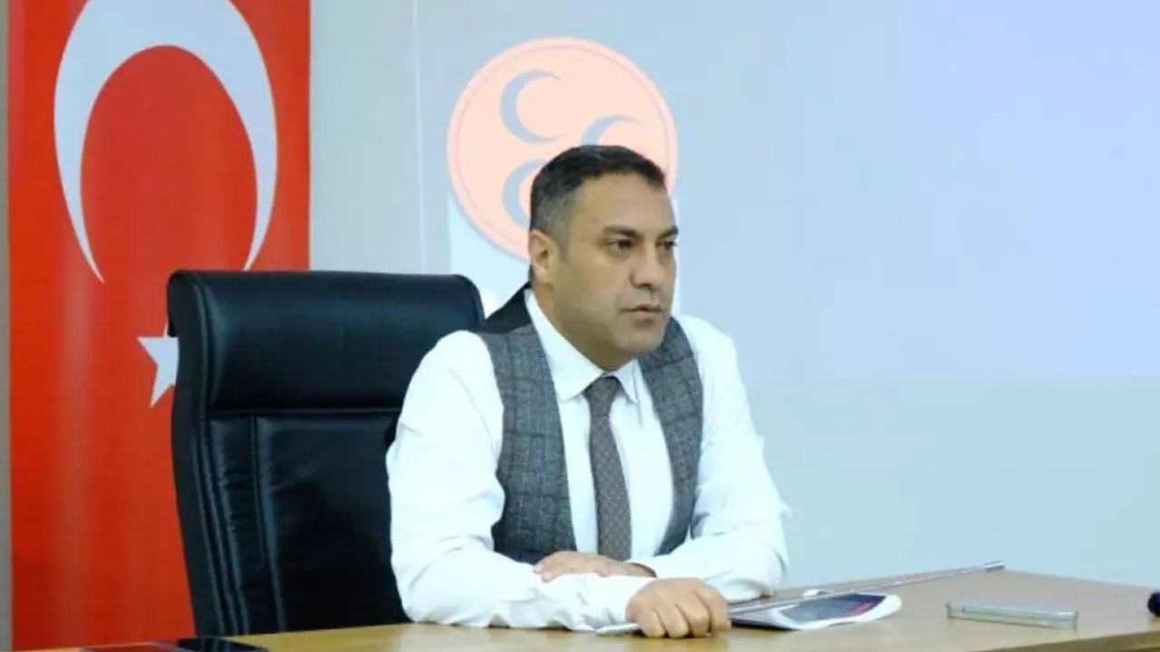MHP'de şaibeli ayrılık: İstifa mı kovulma mı?