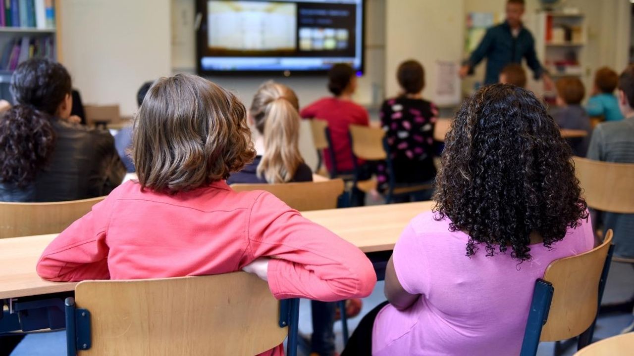 Öğretmen ve öğrenciler için Umre başvuruları başladı