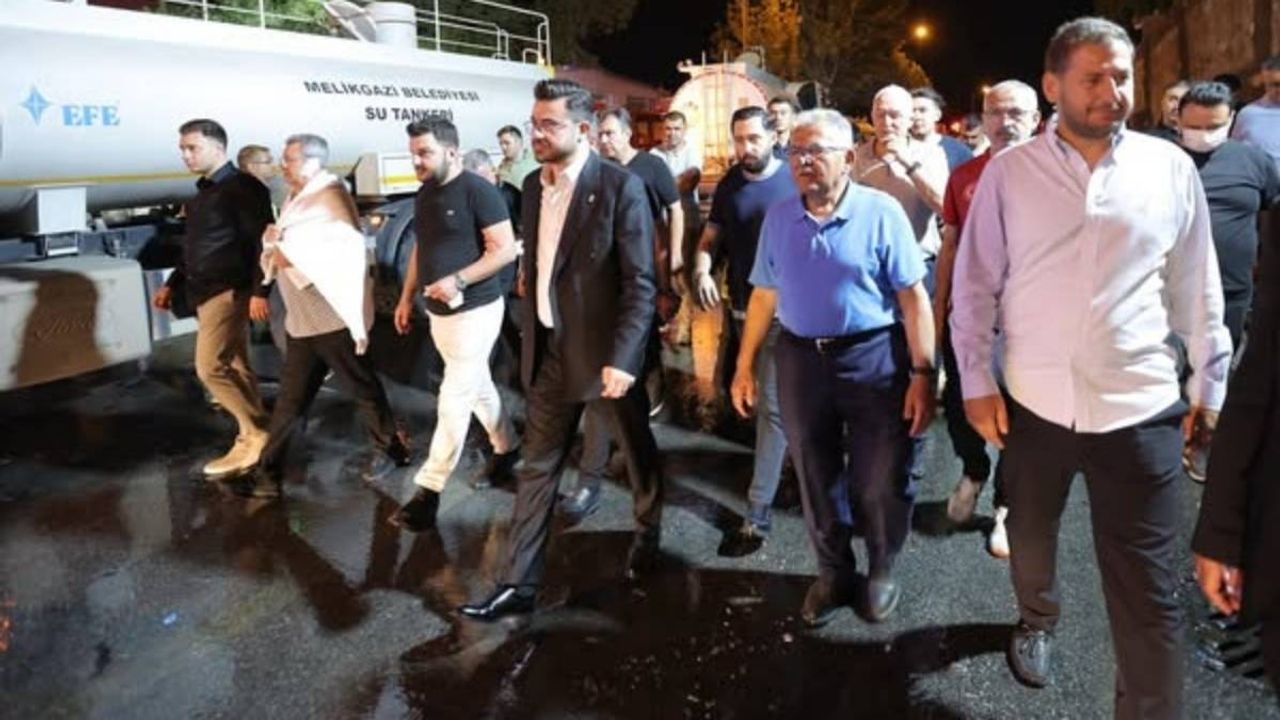 OSB’de korkutan yangın! Başkan Büyükkılıç’tan ilk açıklama