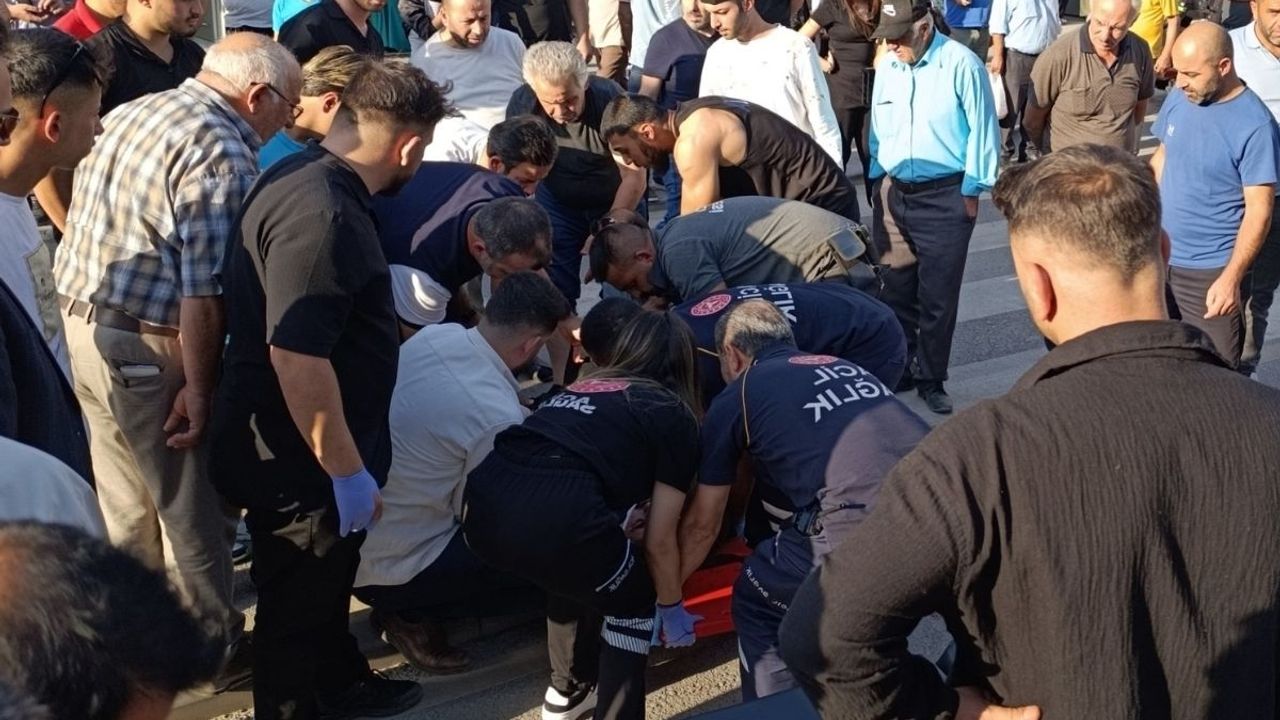 Motora çarpmamak için kazaya sebep verdi: 1 yaralı!