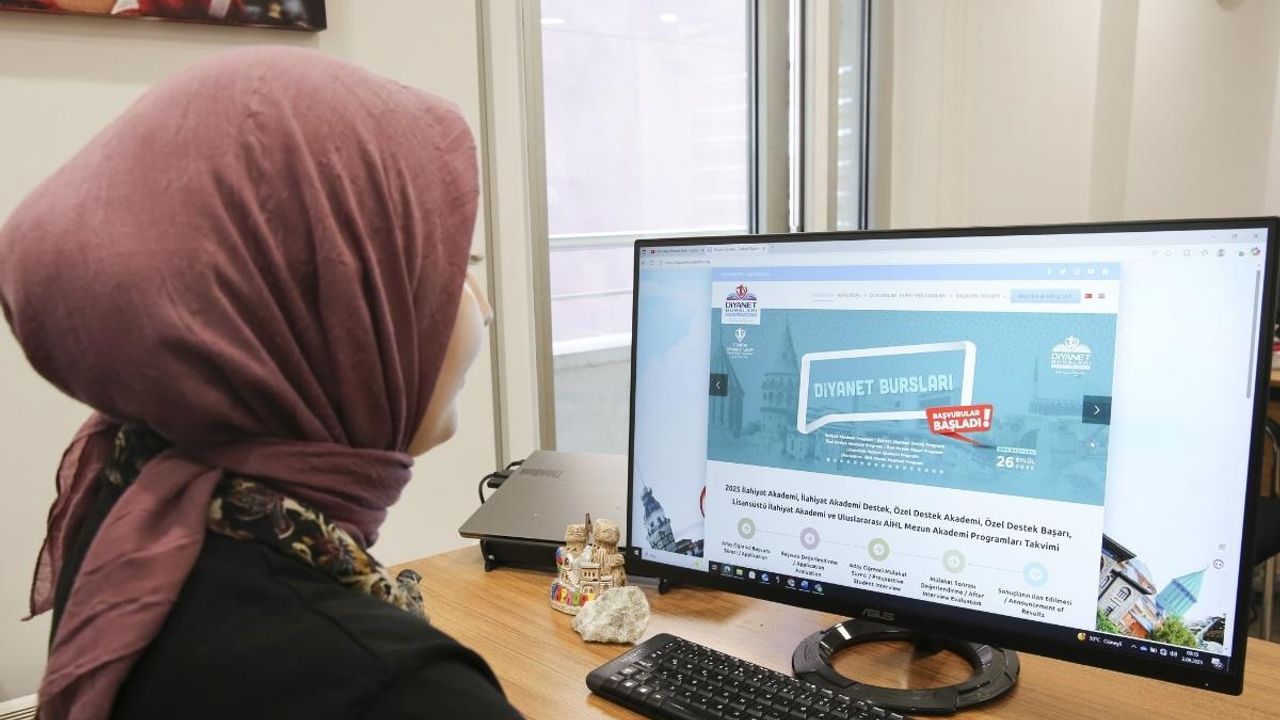 TDV Diyanet bursları için başvurular başladı