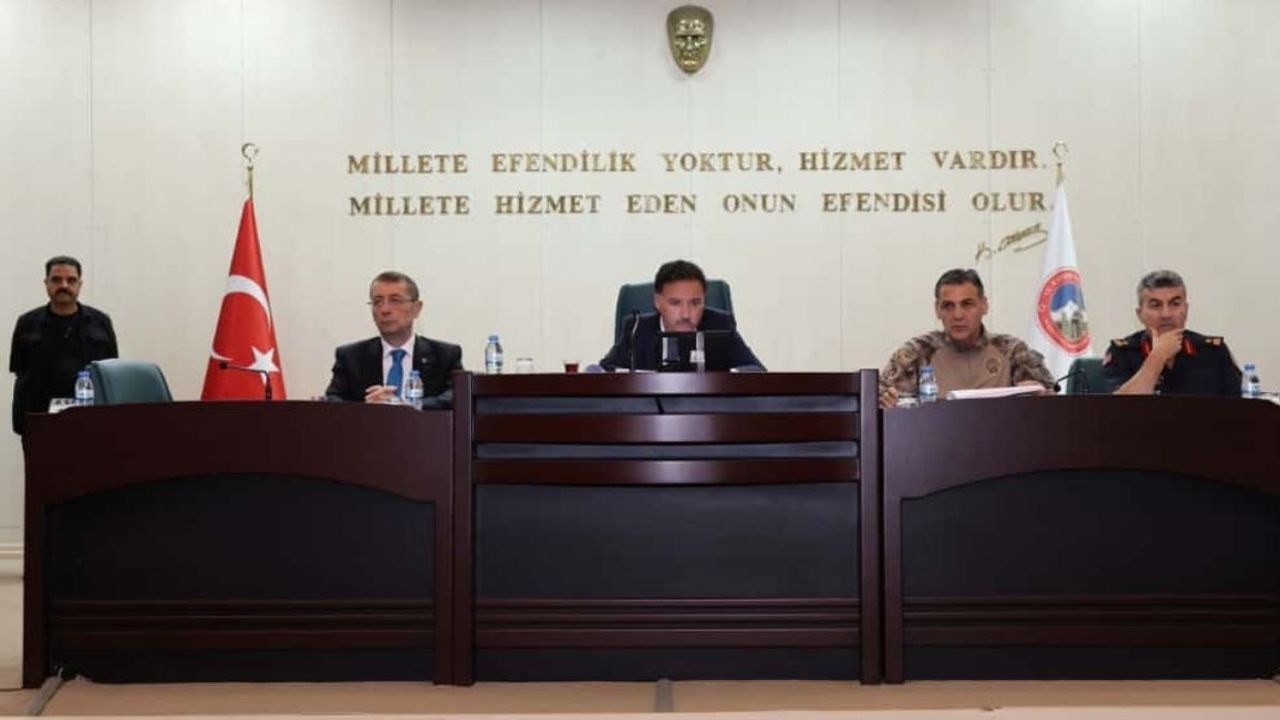 Kayseri’de üniversite öğrencilerinin güvenliği için toplantı yapıldı