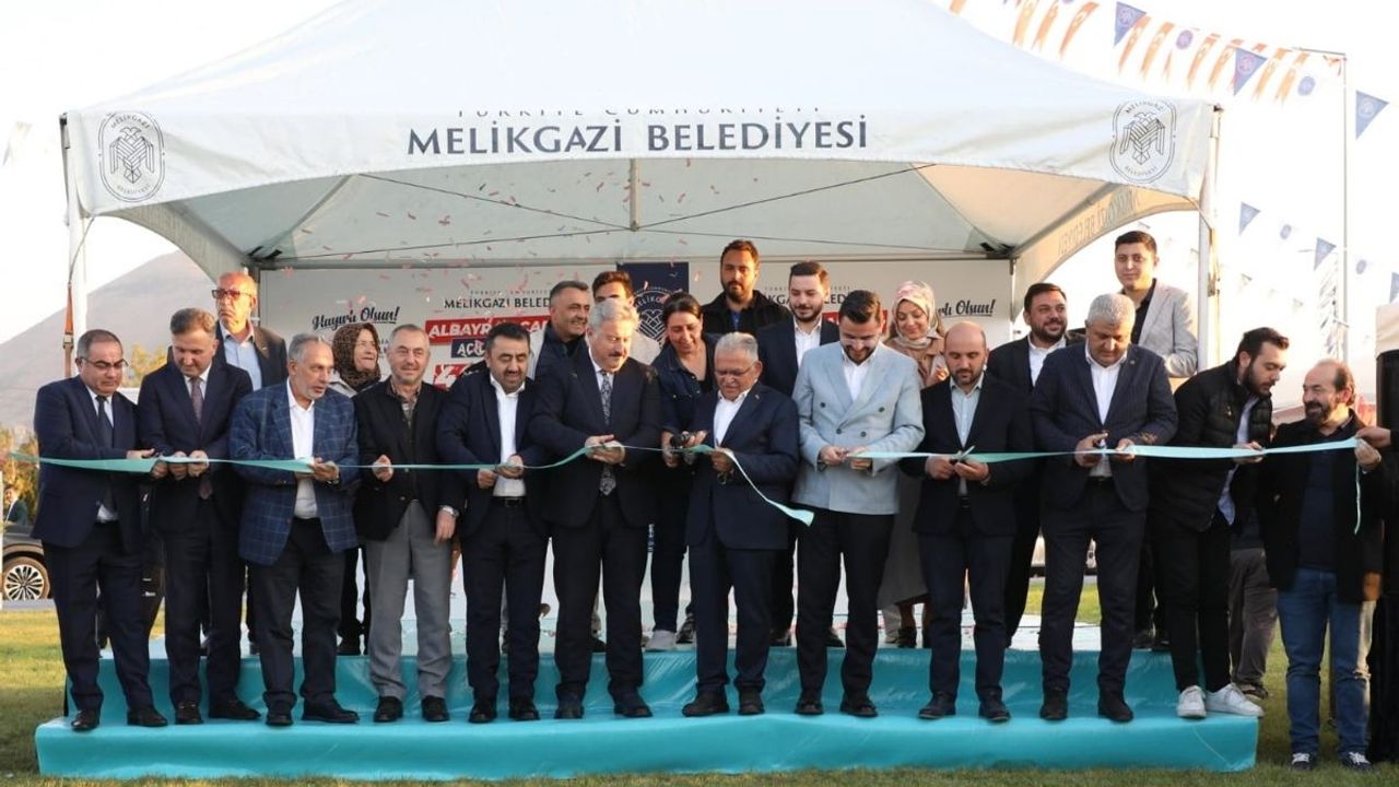 Albayrak Caddesi trafiğe açıldı: Başkan Palancıoğlu’ndan 500 milyonluk yatırım!