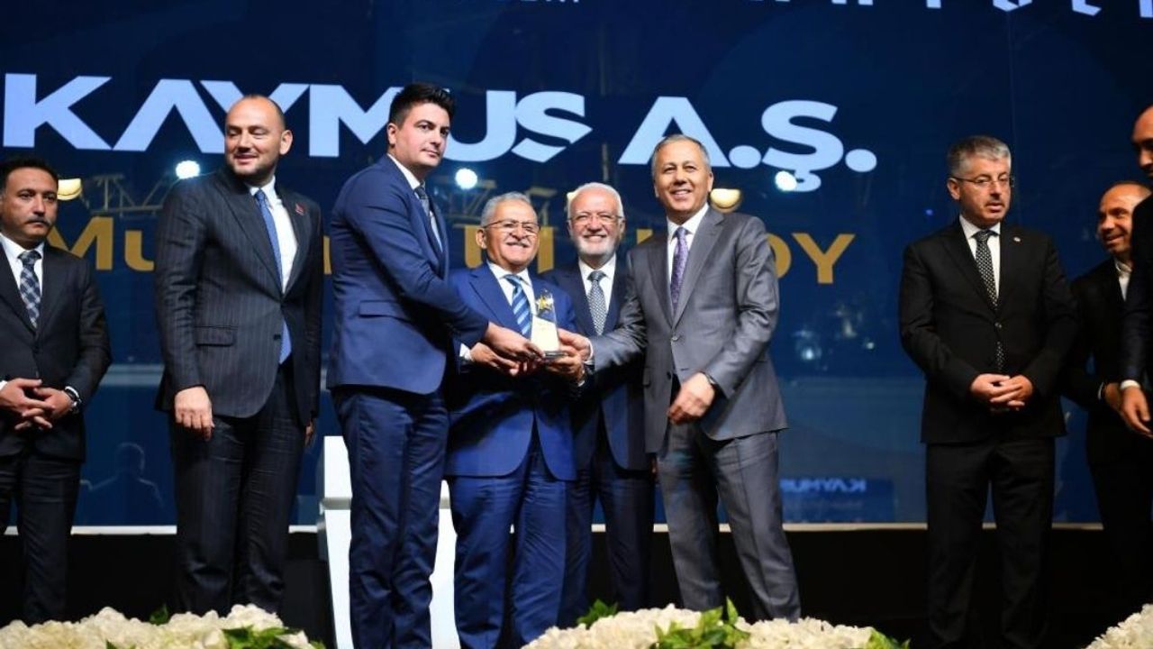 Ali Yerlikaya Kayseri'de : Barut sustuğunda toprağa tohum gönle umut eklenir