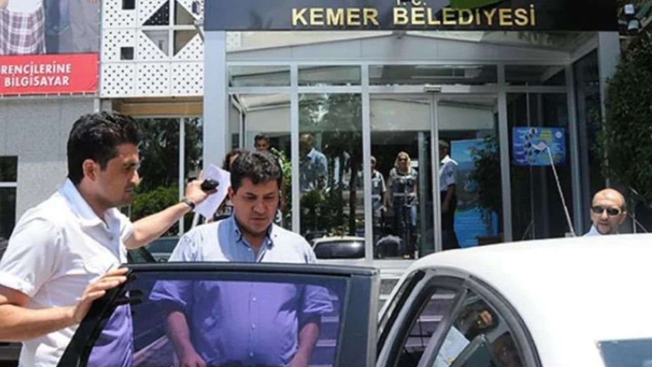 Antalya eski Belediye Başkanı Mustafa Gül gözaltına alındı