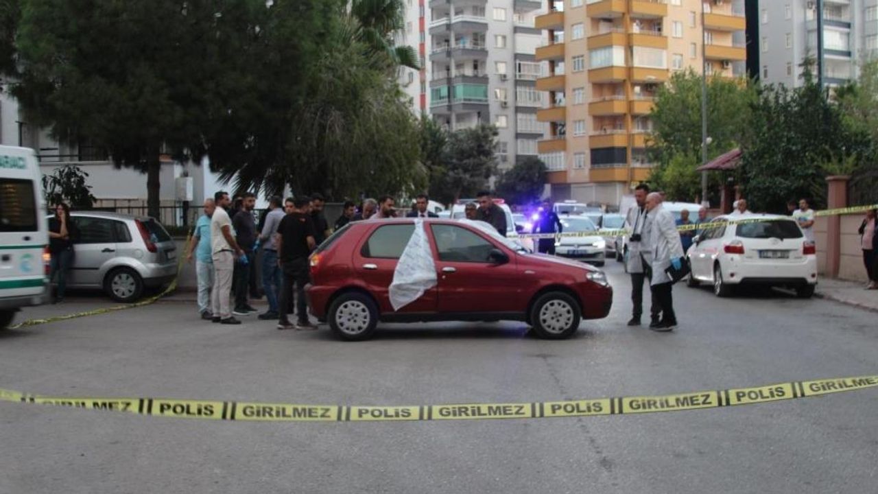Otomobilde ölü bulunmuştu: Sebebi yasak aşk çıktı!