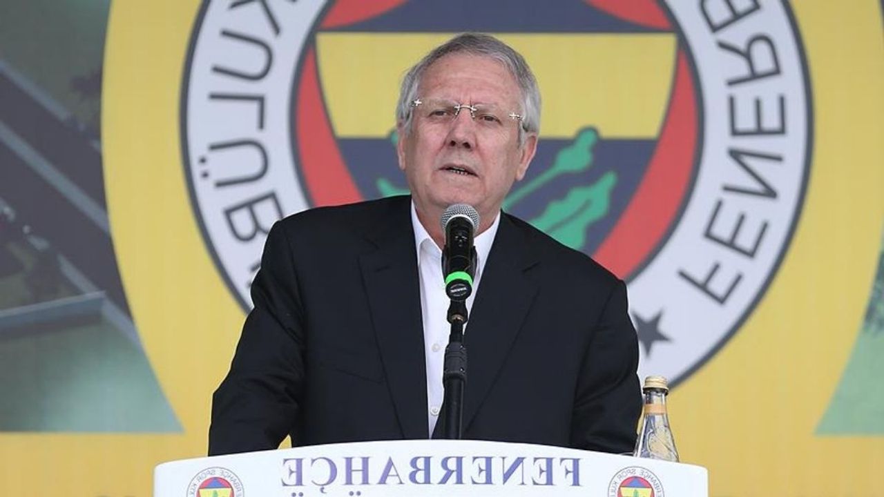 Fenerbahçe divan kurulunda konuşan Aziz Yıldırım ‘Fenerbahçe kötü olsun dediysem şerefsizim’