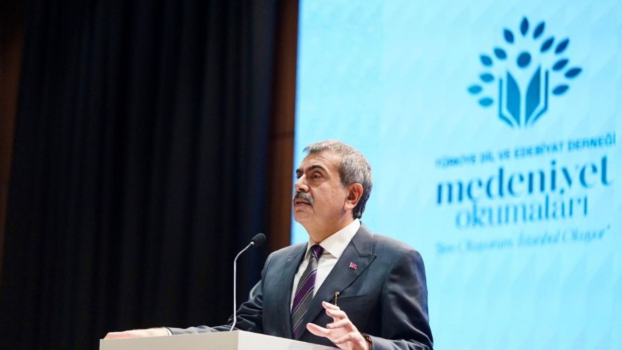 Bakan Tekin: İmam Hatip Okulları Türkiye’nin eğitim markasıdır