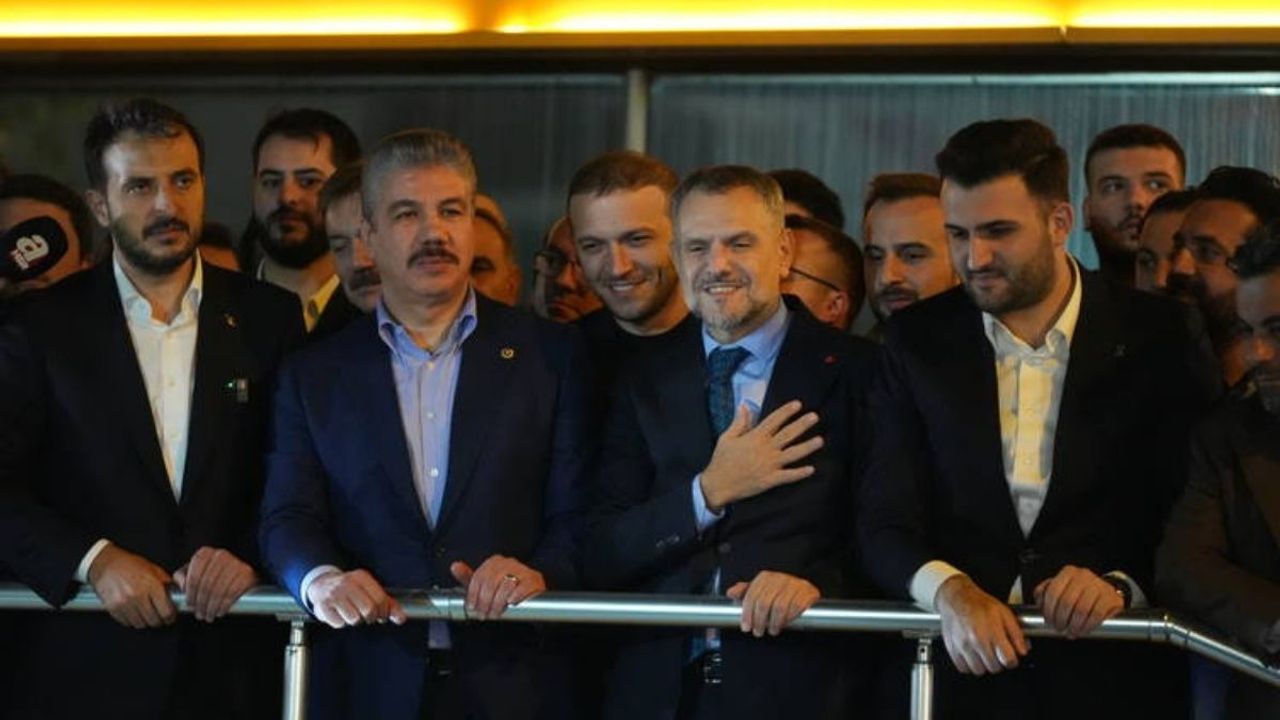 Bayrampaşa’da yeni dönem: AK Parti’den Başkan Vekili İbrahim Akın göreve başladı