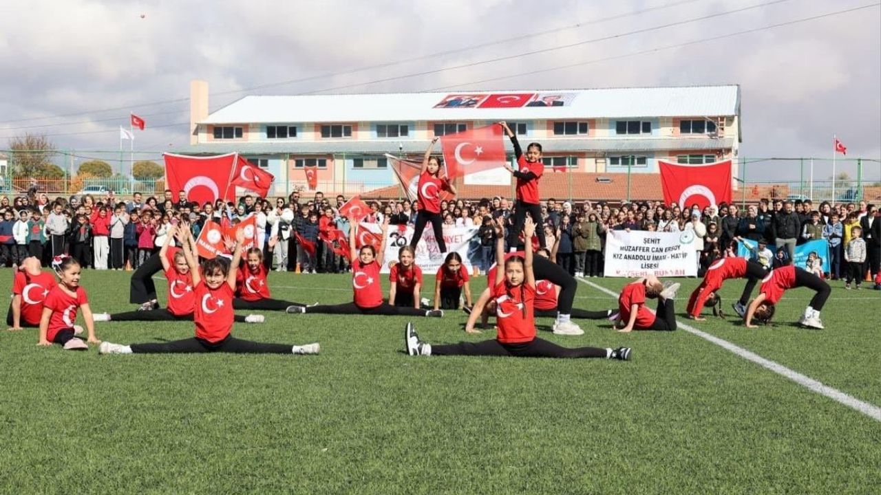 Bünyan'da 29 Ekim Cumhuriyet Bayramı coşkuyla kutlandı