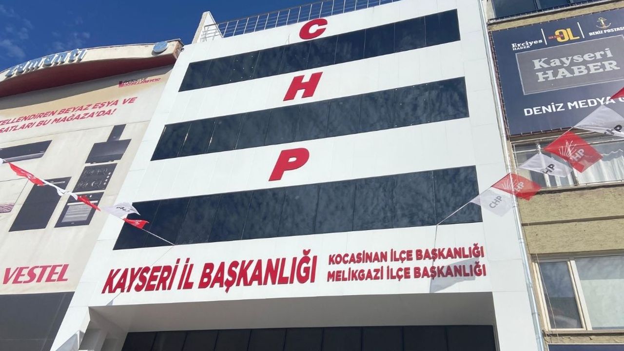 CHP Kayseri üç başkanlığı aynı çatı altında buluşturdu