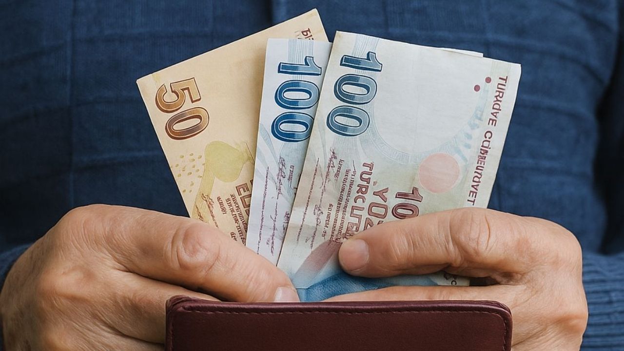 Emekliler için son 2 ay! Borçlanmayı erteleyen iki kat ödeyecek