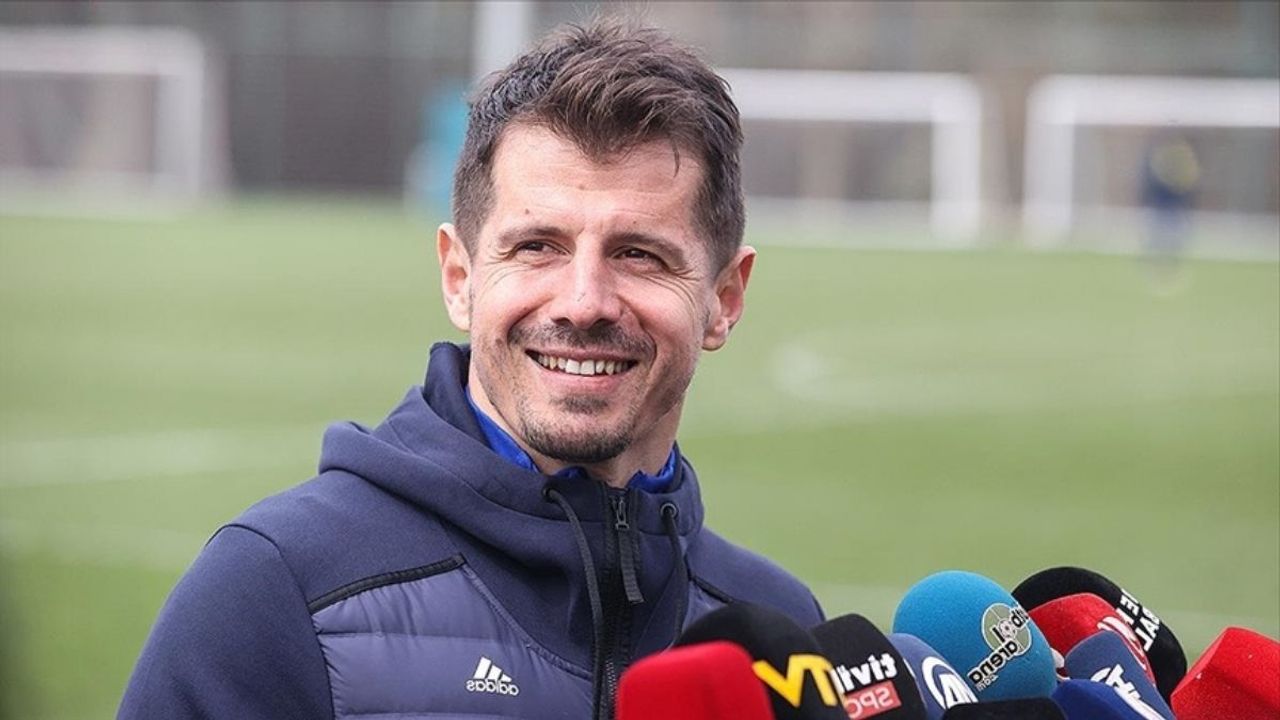 Emre Belözoğlu Antalyaspor’dan istifa etti