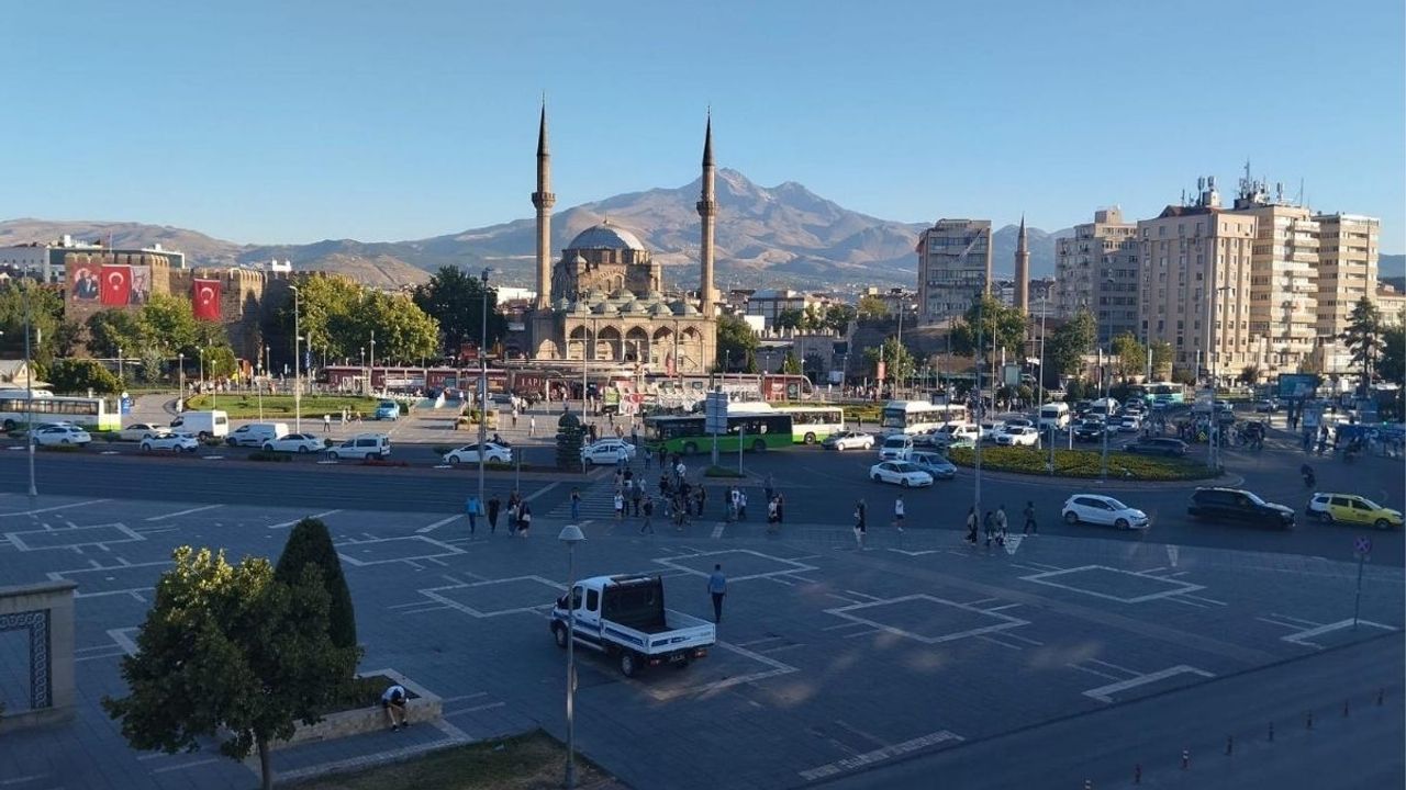 Erciyes Üniversitesi ve Abdullah Gül Üniversitesi dünya sıralamasına girdi