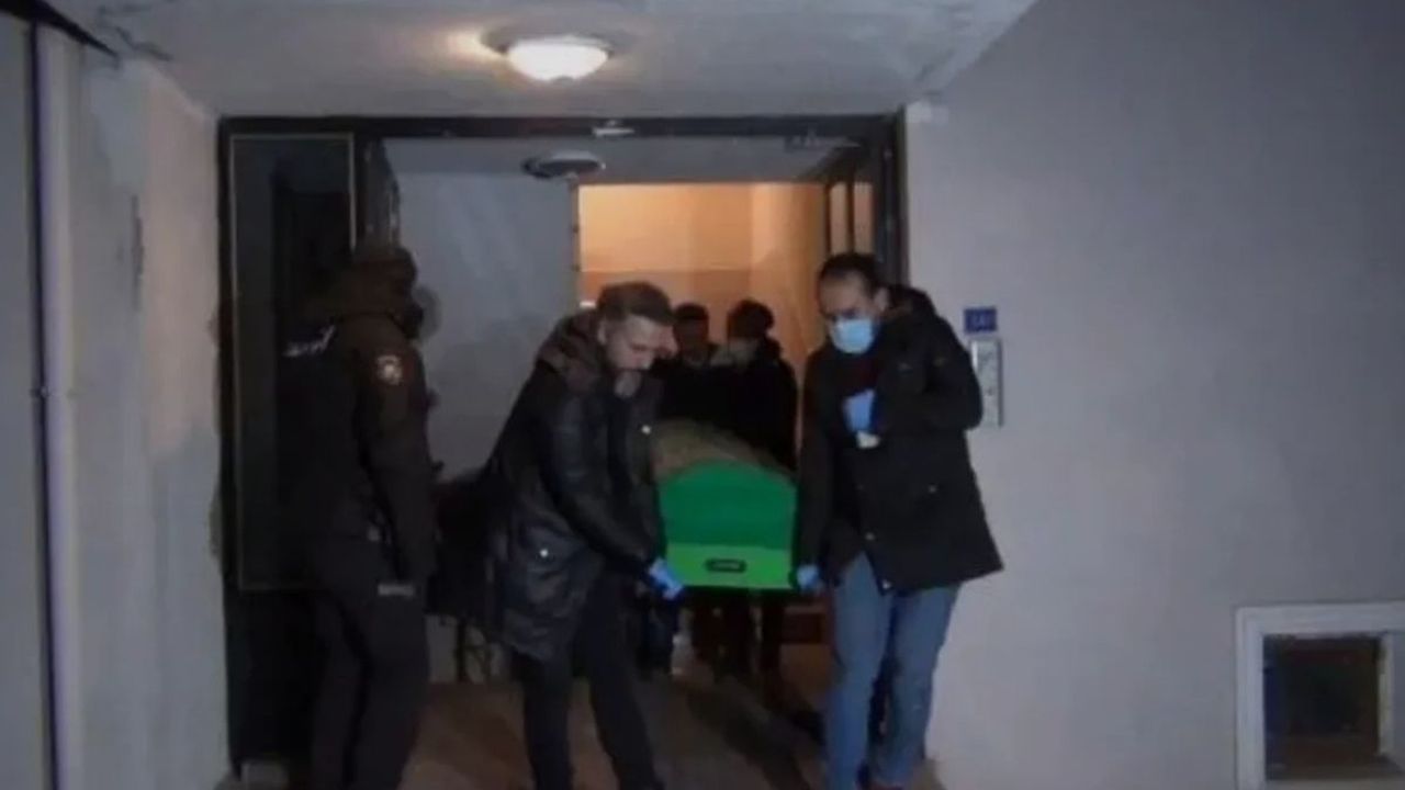 Maket bıçağıyla kardeş kavgası: Bir kişi hayatını kaybetti