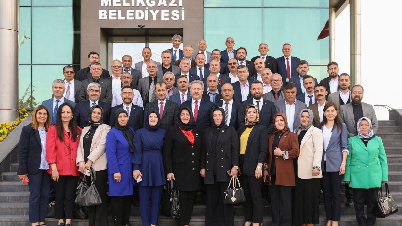 Başkan Palancıoğlu: Muhtarlarımız, vatandaşla belediye arasında en güçlü 'köprümüzdür'