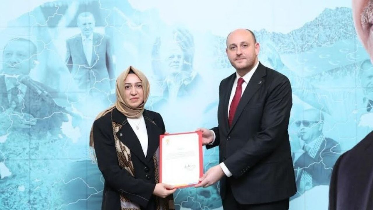 Kayseri’de Bir İlk: Fazilet Kahraman İlçe Başkanlığına Atandı Başkan Özdoğan’dan tebrik