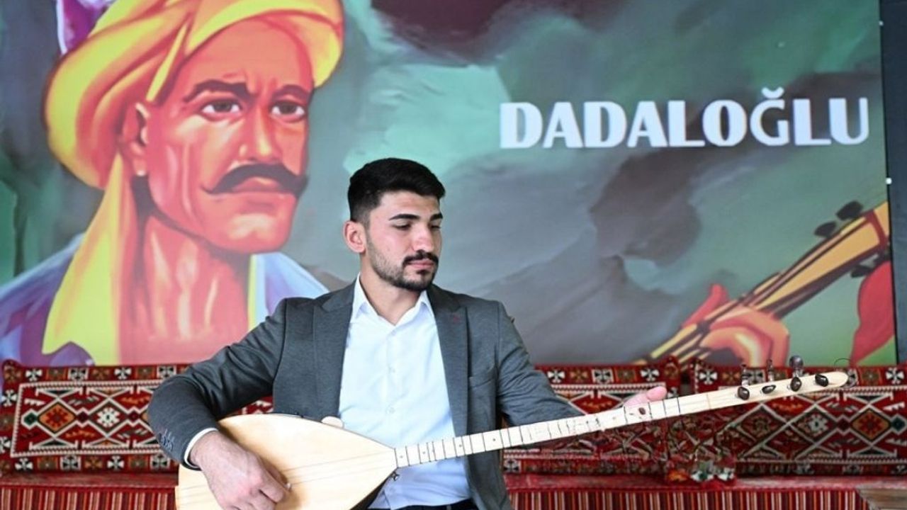 Kayseri’de Avşar kültürünü türküyle harmanlayan genç ozan: Halil Daylak