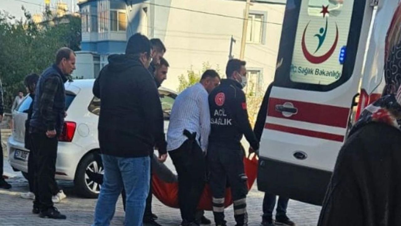 Niğde'de korkutan olay: Ekipler kapıyı açamayınca camdan girdi!