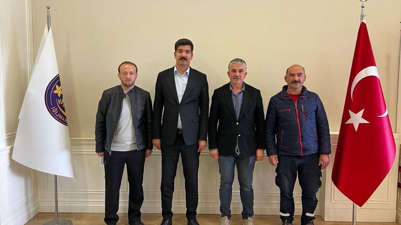 Türkiye’de bir ilk: Kaymakam Tunçer Korgan Belediyespor’a transfer oldu