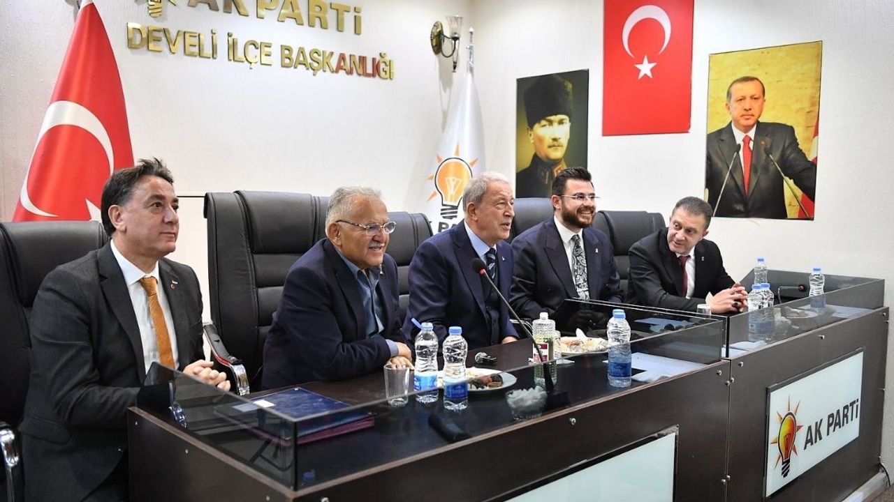 Hacılar, Develi ve Yahyalı’da yoğun mesai: Büyükkılıç ve Akar ilçe ilçe gezdi