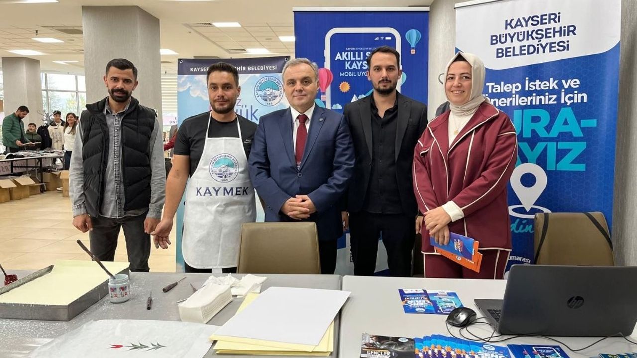 Kayseri Büyükşehir Belediyesi, ERÜ mezunlarıyla buluştu