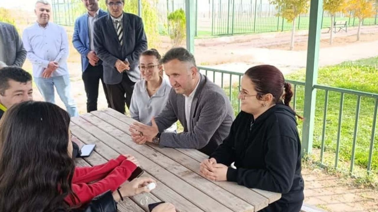Kayseri İl Millî Eğitim Müdürü Esen’den Yeşilhisar’da iki okul ziyareti