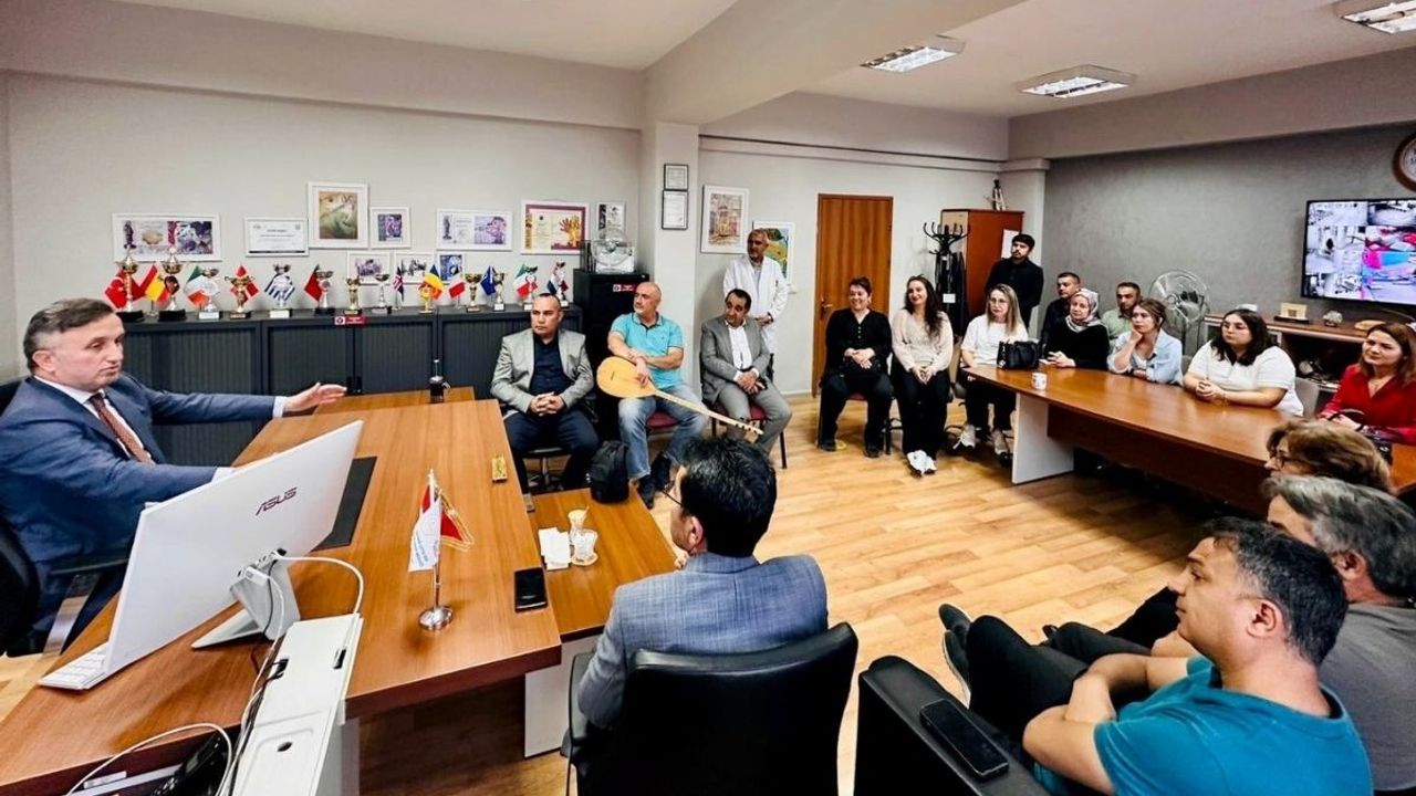 Kayseri İl Müdürü Esen’den TÜBİTAK birincilerine övgü