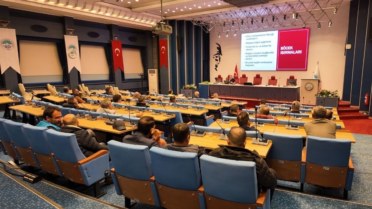Kayseri Büyükşehir’den güvenli hizmet için iş sağlığı ve güvenliği semineri