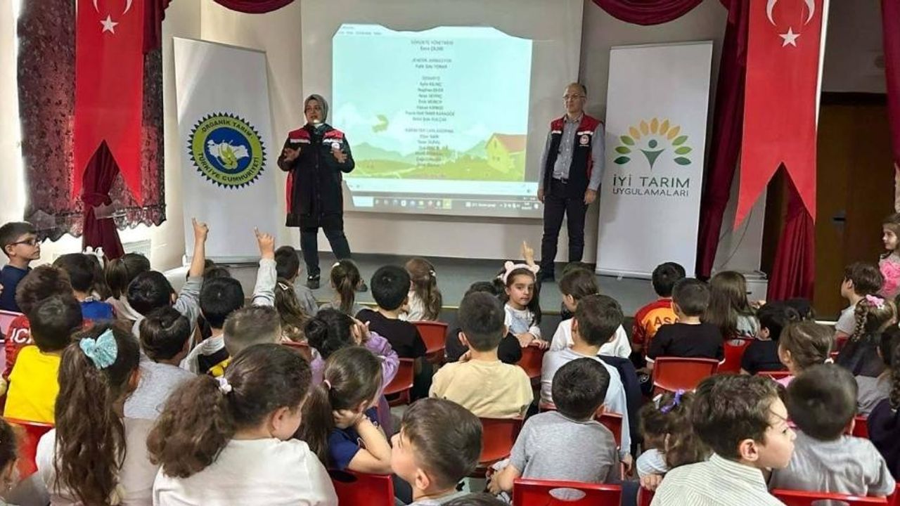 Kayseri’de 6 okulda 450 öğrenciye tarım ve tüketici odaklı eğitim!