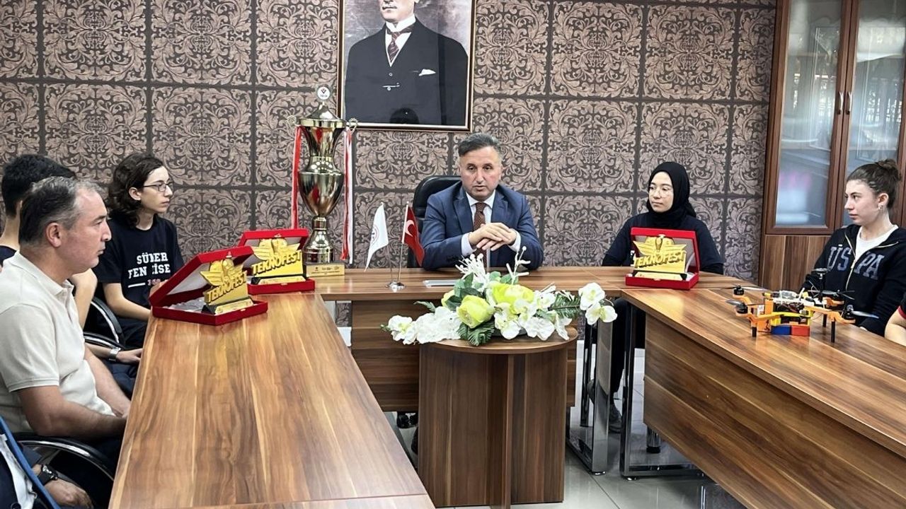 Kayseri Sümer Fen Lisesi Türkiye birinciliğiyle gururlandırdı