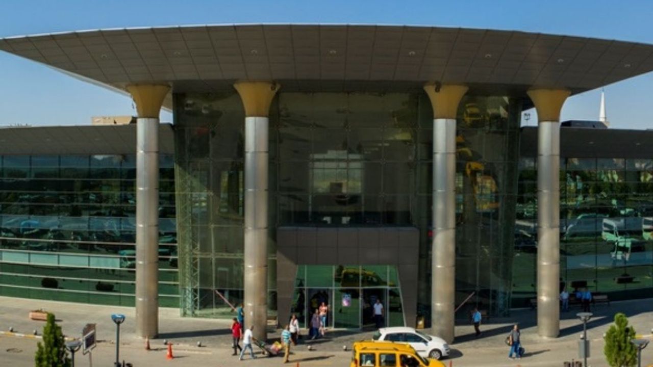 Kayseri’de eskisi tarihe karışacak, yeni terminal için geri sayım başladı!