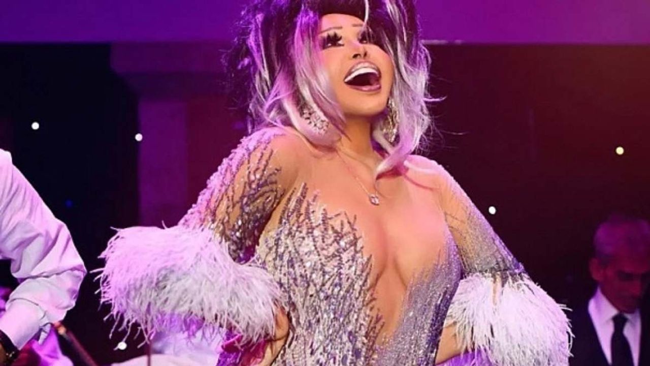 Kayseri’de Diva rüzgârı: Bülent Ersoy şehri sarsmaya geliyor!