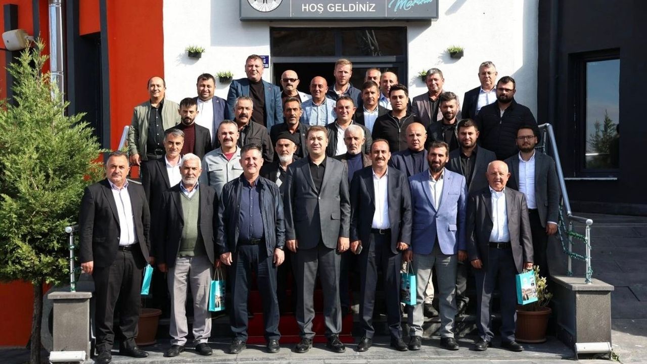 Başkan İlmek, muhtarlarla buluştu: Yeni projelerin detayları açıklandı