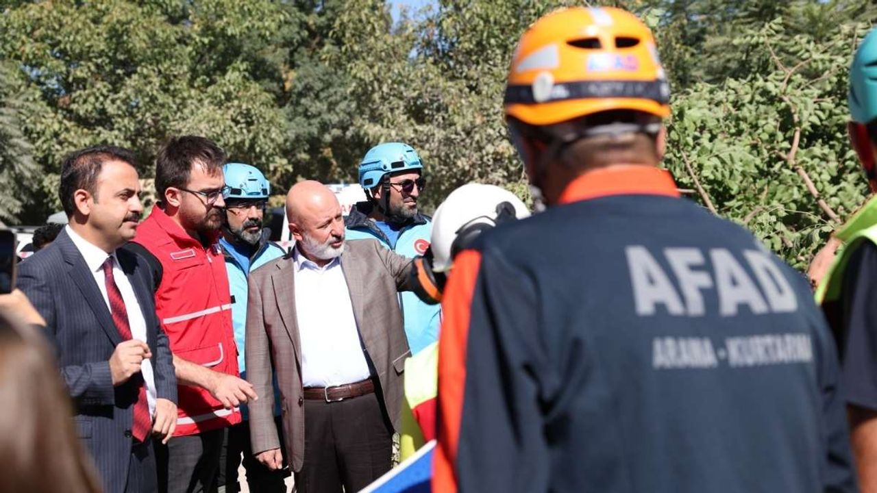 Kocasinan Belediyesi okullarda Afet ve Acil Durum eğitimi başlattı