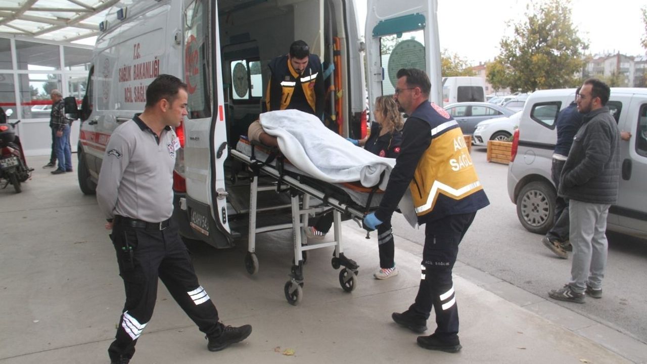 Konya’da inşaattan düşen işçi hastaneye kaldırıldı